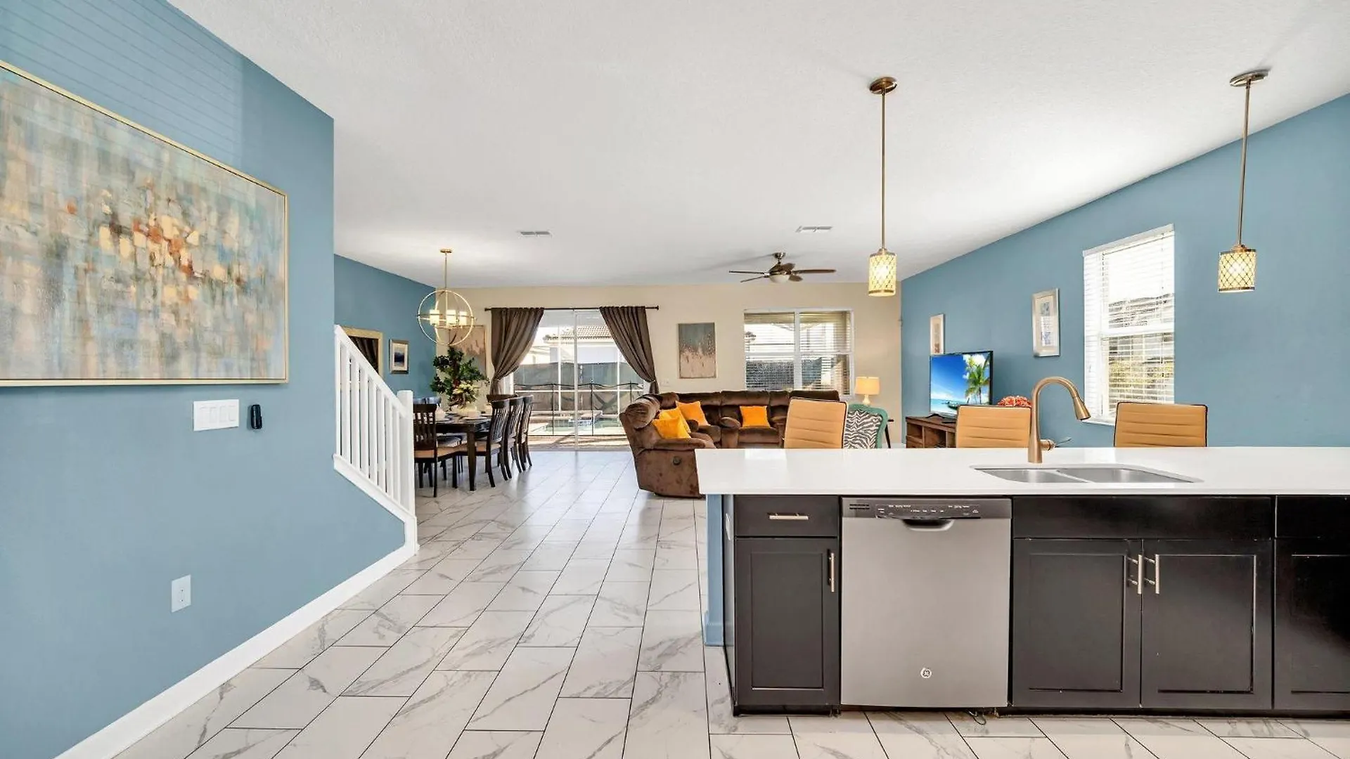 1587 - Adventure Villa Davenport 0*,