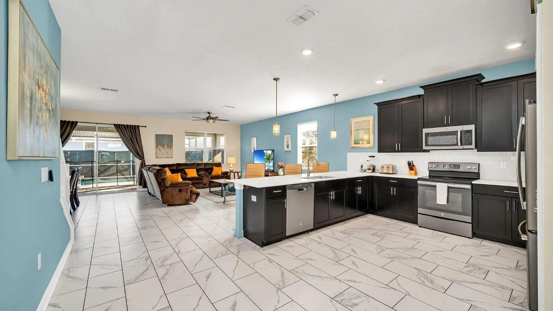 1587 - Adventure Villa Davenport 0*,